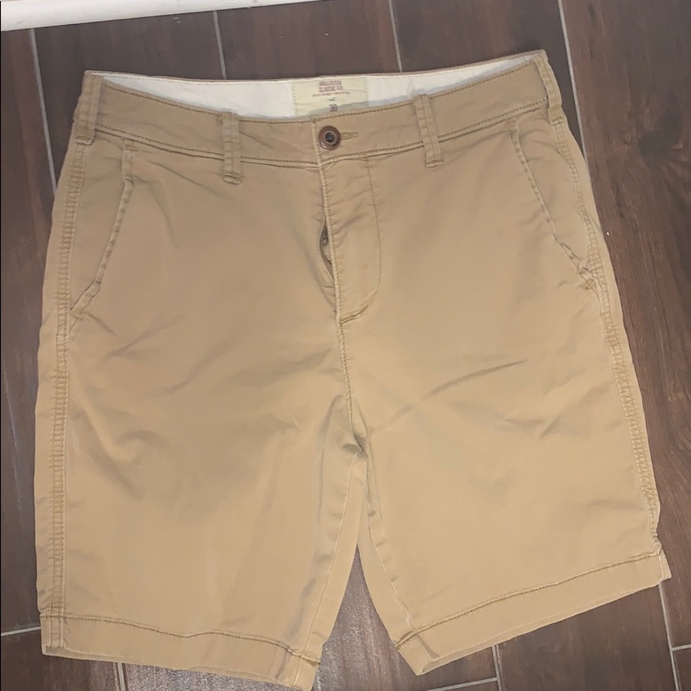 Men’s Classic Fit Brand New Hollister Shorts